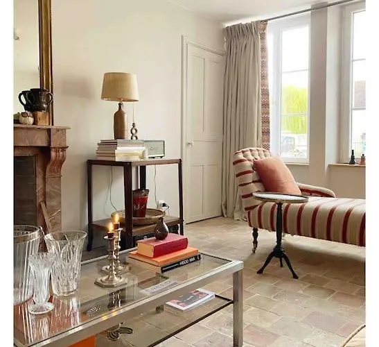 Villa Maison 15 Pers Dans Le Perche Avec Piscine